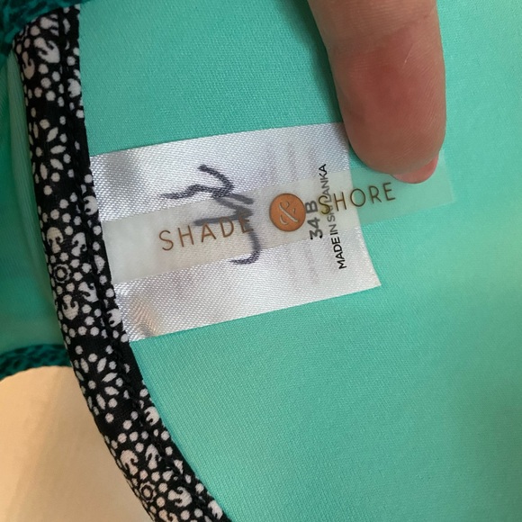 Shade & Shore Women's Lightly Lined Textured Bikini Top - Picture 2 of 5